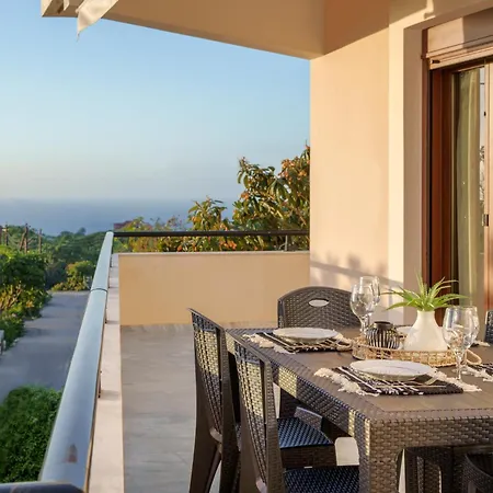 Sunset Bliss In Village Apartment Atsipopoulo